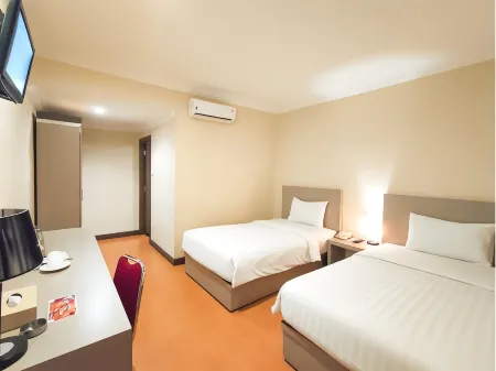 Hotel Kawana Padang