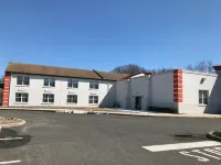 Travelodge by Wyndham Bellmawr Hotels in Echelon