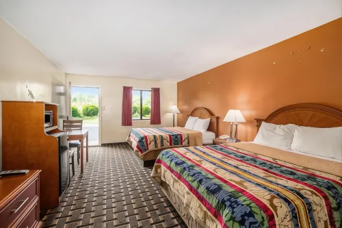 Great Lakes Inn & Suites Hôtels à : South Haven