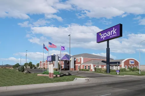 Spark by Hilton Dumas Hotels in Dumas
