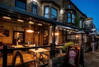 The Inn at Cheltenham Parade Hotels in Follifoot
