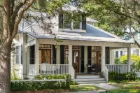 Updated Wilson Village 4 Bedroom Cottage  Amenity access available Hotels near Eggs 'N' Tricities