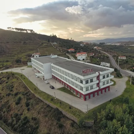 Placido Hotel Douro - Tabuaco