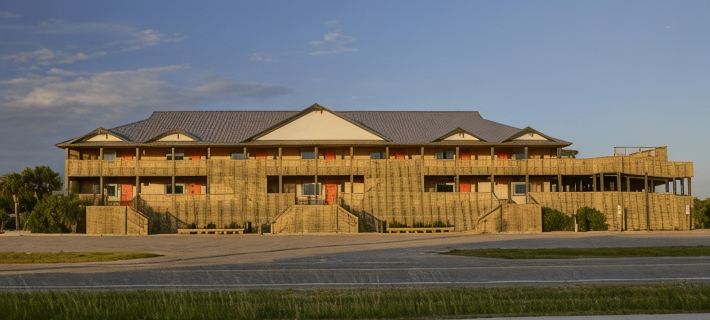Pamlico Station Edgecamp Hotels in Dare County