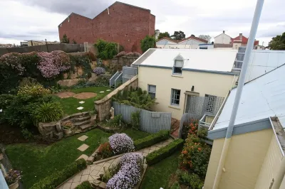 The Lodge on Elizabeth Boutique Hotel Các khách sạn ở West Hobart