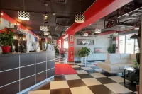Enzo Hotels Cannes-Écluse by Kyriad Direct Hotels in Cannes-Écluse