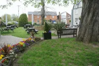 The Crown Pub, Dining & Rooms