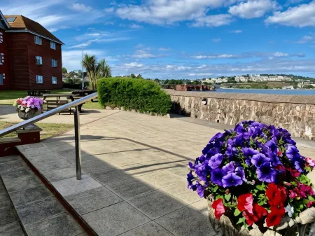 Livermead Cliff Hotel