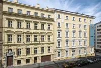 DownTown Suites Rubesova Hotels in Vinohrady
