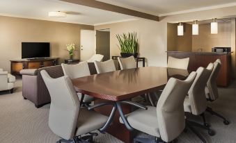 Wyndham Omaha/West Dodge