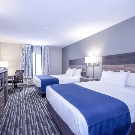 Days Inn & Suites by Wyndham Wisconsin Dells