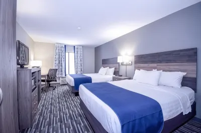 Days Inn & Suites by Wyndham Wisconsin Dells Hotel a 