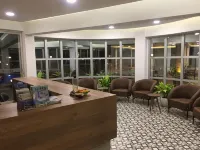 Hotel Felizya - Bed and Breakfasts