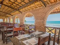 GoldMen Coliseum Beach Hotel Hotels in Beberibe