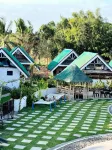 Calle Cinco Resort