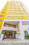 Bloom Hub Weh Andheri Hotel in zona Insta Exhibitions Pvt Ltd