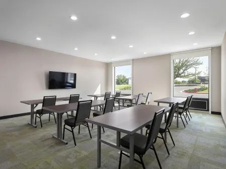 Home2 Suites by Hilton Round Rock Medical Center