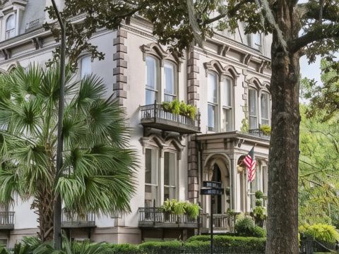 Hamilton Turner Inn