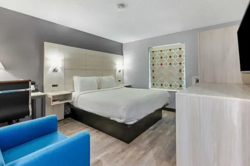 Days Inn by Wyndham Savannah Gateway I-95 - 2-Star