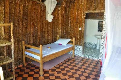 New Jambo Bungalows - Hostel
