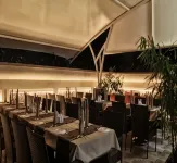 Hotel Raj Palace Hotels in Hivare Zare