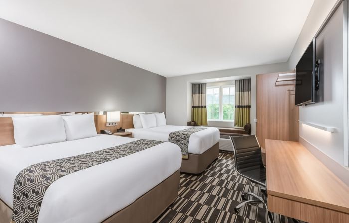 Microtel Inn & Suites by Wyndham New Martinsville