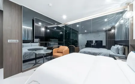 Cheongju Hotel Rosy Отели рядом с достопримечательностью «Cheongju Zoo»