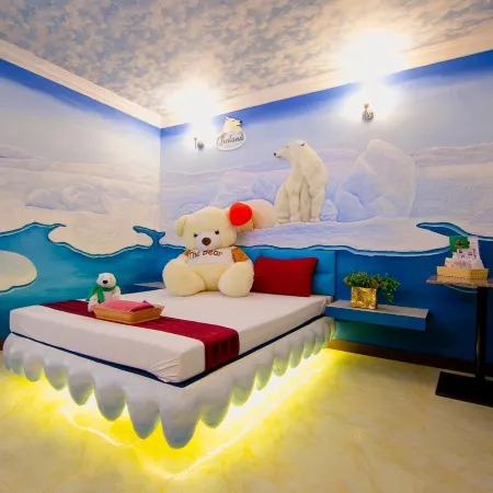 Finland Resort Inn Отели рядом с достопримечательностью «Ват лонг Кхру»