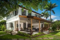 A beautifully renovated Caribbean Villa fronting a private seaside cove.