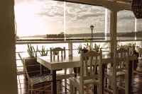 Hotel Santana - breakfast