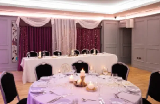 Riverside Hotel