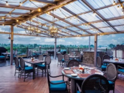 เดอะ วินเทจ ศรีนกา ที่ ดาล เลค โรงแรมในศรีนาการ์