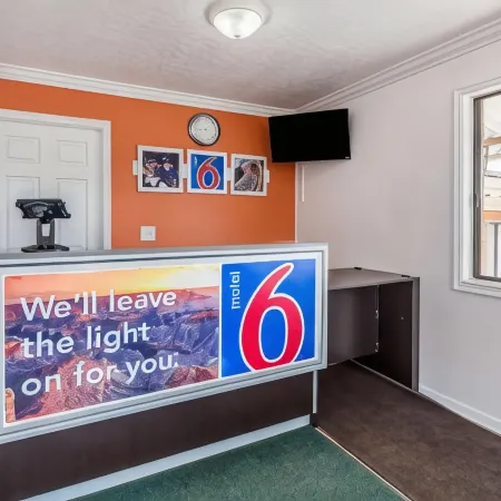 Motel 6 Tremonton, UT