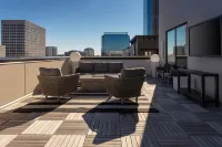 Aloft Atlanta at the Battery Atlanta