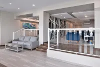 Cabana Shores Hotel
