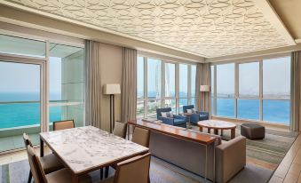 DoubleTree by Hilton Dubai - Jumeirah Beach