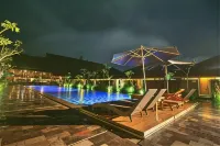Shankara Borobudur - Pools