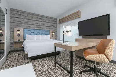 Hampton Inn & Suites by Hilton Shenandoah the Woodlands Отели рядом с достопримечательностью «Самс Клаб»