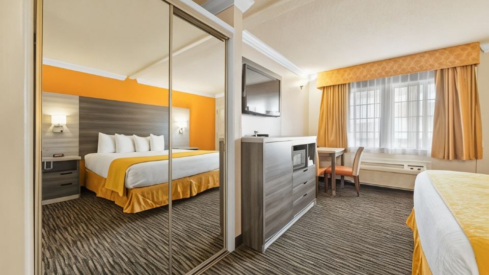 Arbor Inn Monterey