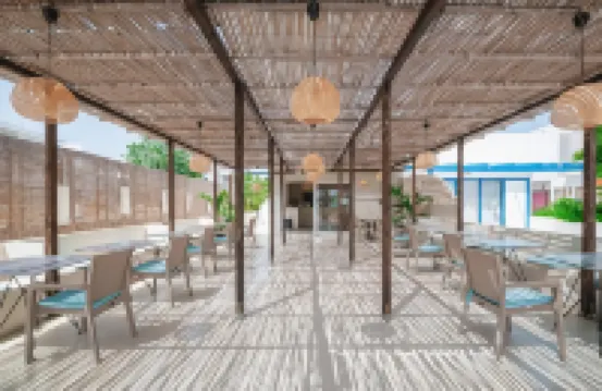 Atma Beach Rooms & Suites