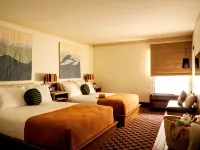 Trailborn Highlands, Outdoor Collection by Marriott Bonvoy