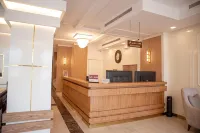 Areen Hotel Al Basateen