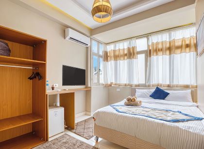 Villa Khufu Pyramids Hotel