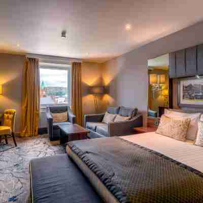 DoubleTree by Hilton Derry-Londonderry Rooms