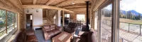 Field of Dreams, the brand new log cabin retreat w/ spectacular mountains views! - Chalets