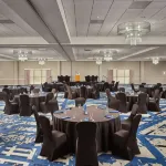 DoubleTree by Hilton Williamsburg Hotel a Roberts