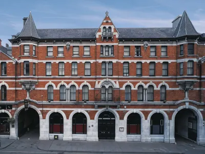 Hotel Isaacs Cork City Отели рядом со станцией Железнодорожная станция Кент