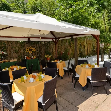 Villa Angelica Отели рядом с достопримечательностью «Пляж Лидо»