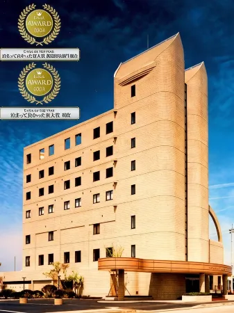 Sakaide Plaza Hotel Отели в г. Сакаиде