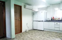 남해 큰솔펜션 보리암 주변 호텔